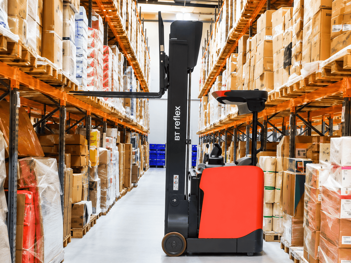 Aymakan warehouse operation